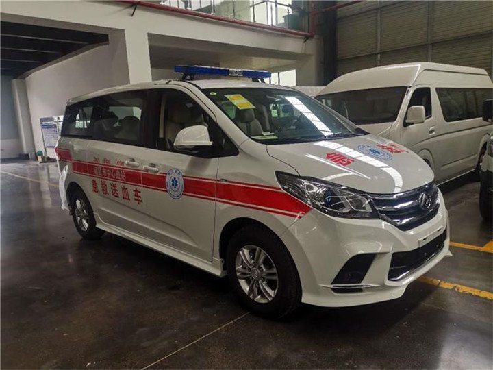 上汽大通G10血漿運輸車.jpg