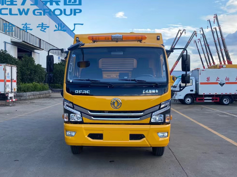 800X600東風多利卡救險車1.jpg